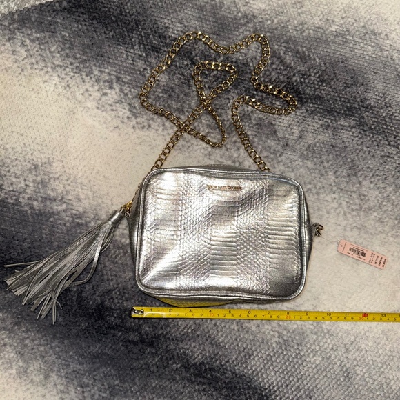 Victoria's Secret VS Metallic Silver Crossbody Purse Bag NWT - Picture 1 of 6